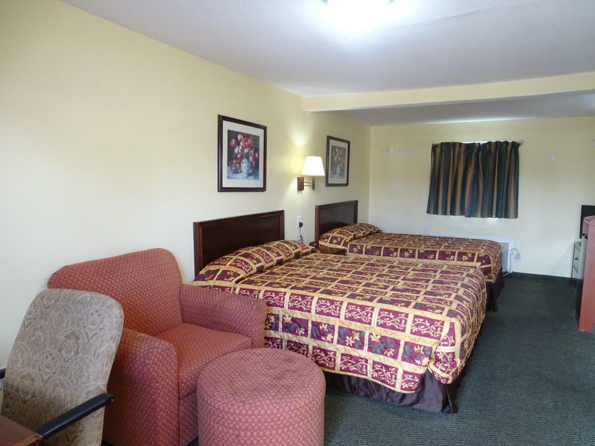 Rivers Inn Fort Madison Buitenkant foto